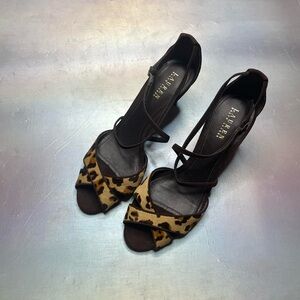 Vintage leopard print strappy heels